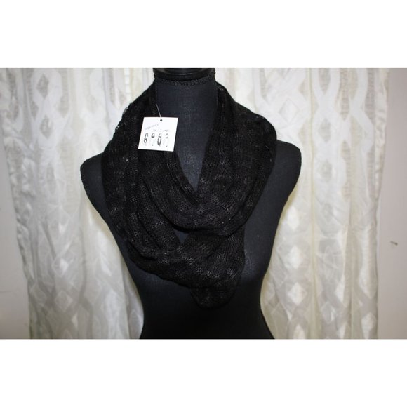 Renee's NYC Eternity scarf  16x30 Eternity scarf / Black with sparkles - Picture 1 of 8